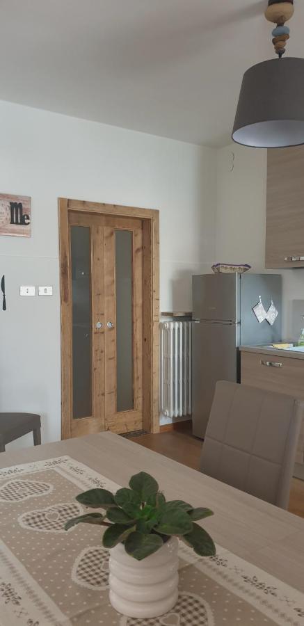 Appartamento "Roby" In Centro Cavalese Exterior foto
