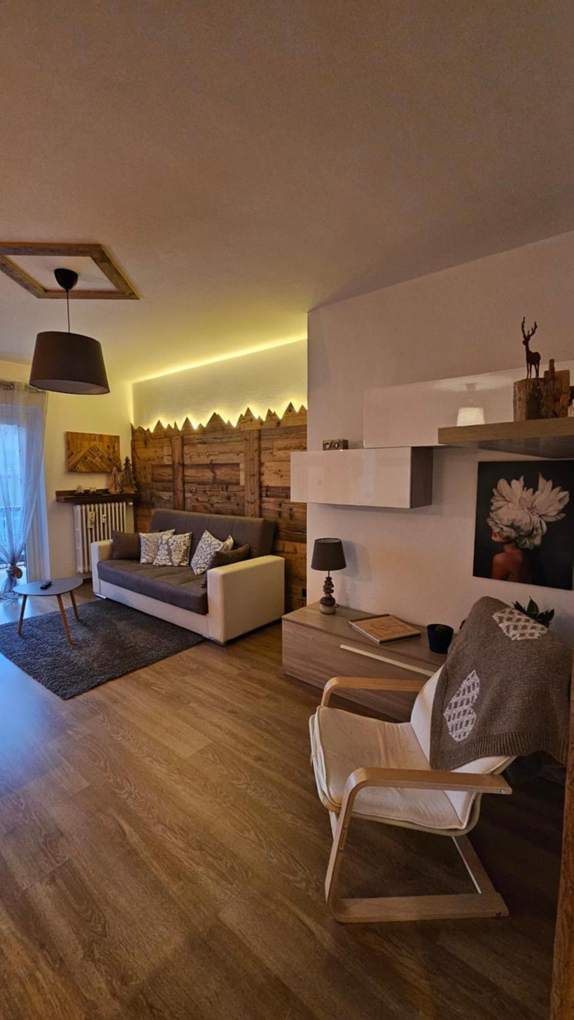 Appartamento "Roby" In Centro Cavalese Exterior foto